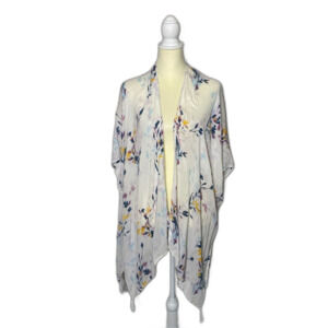 Gentle Fawn Gallery White Floral Kimono /Cover-Up W/ Tassels Women's One Size